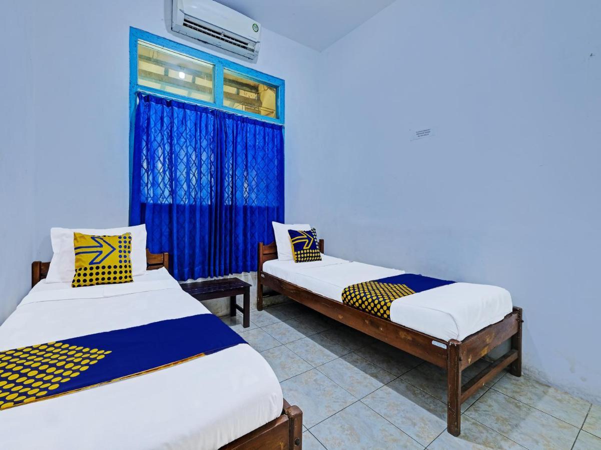 Hotel Spot On 2275 Omah Jm Beran Kidul Exterior foto